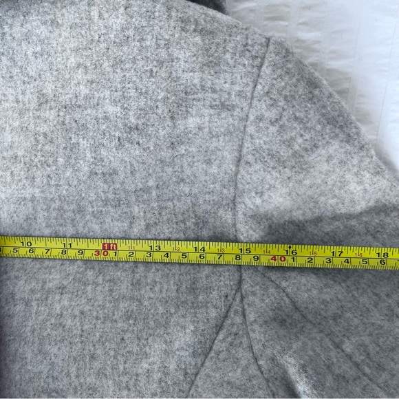 Club Monaco Daylina Wool Trench Coat - Perfect for Early Spring - Size Small - Picture 16 of 16